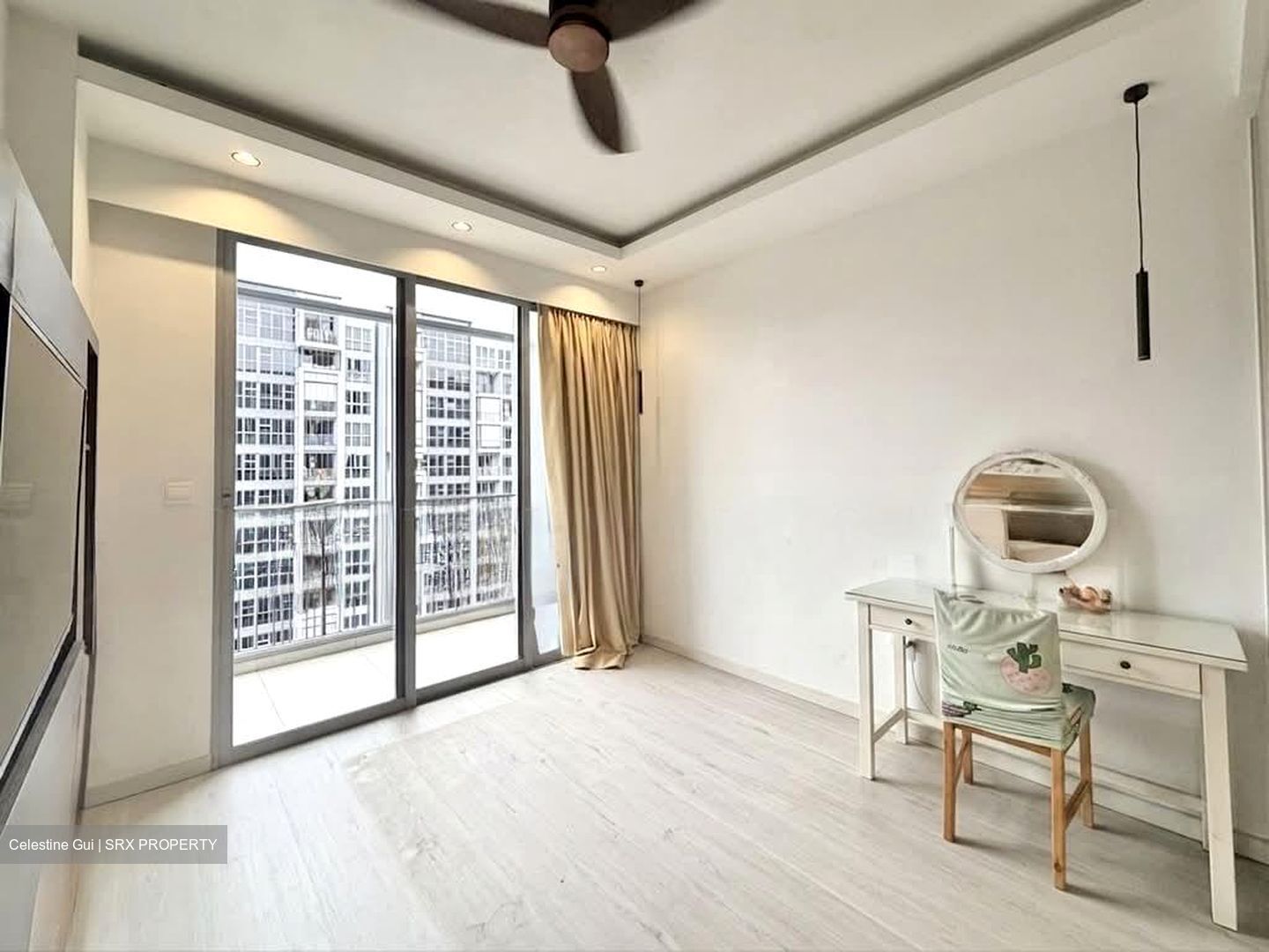 Prive (D19), Condominium #579272791